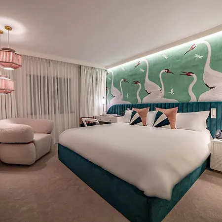 Hotel Claude