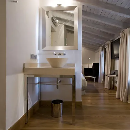 Claude Marbella