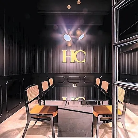 Hotel Claude