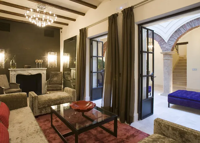 Claude 4* Marbella