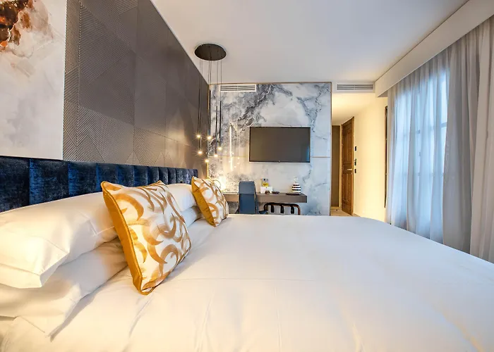 Claude 酒店 马尔韦利亚